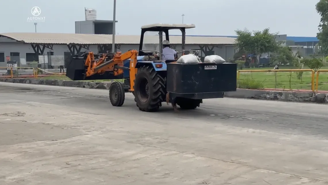 Autonxt X45H2 with Commercial Trailer